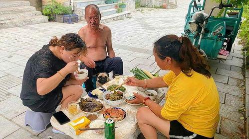 长沙一家人吃瓜群众,长沙一家人的瓜田奇遇记